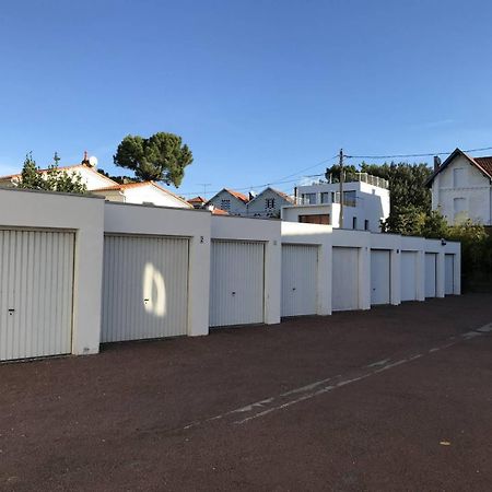 Royan - Vue Mer Pour Cet Appartement Face A La Plage - Grande Conche Exterior foto
